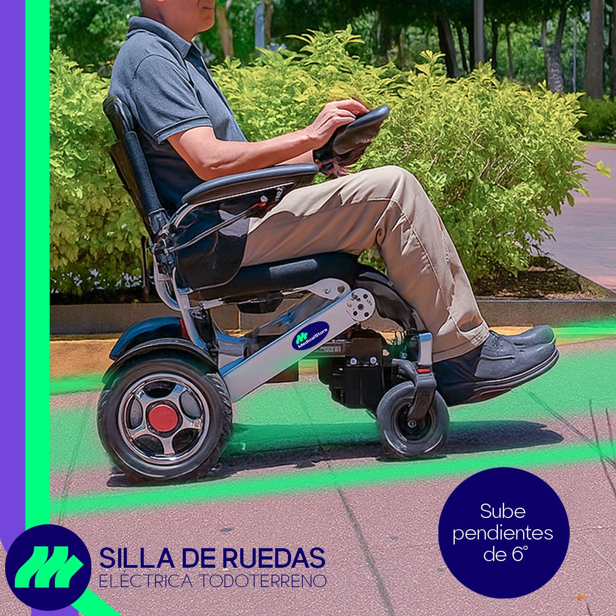 Bolsillos y compartimentos de la silla eléctrica plegable para almacenar objetos personales de manera segura.