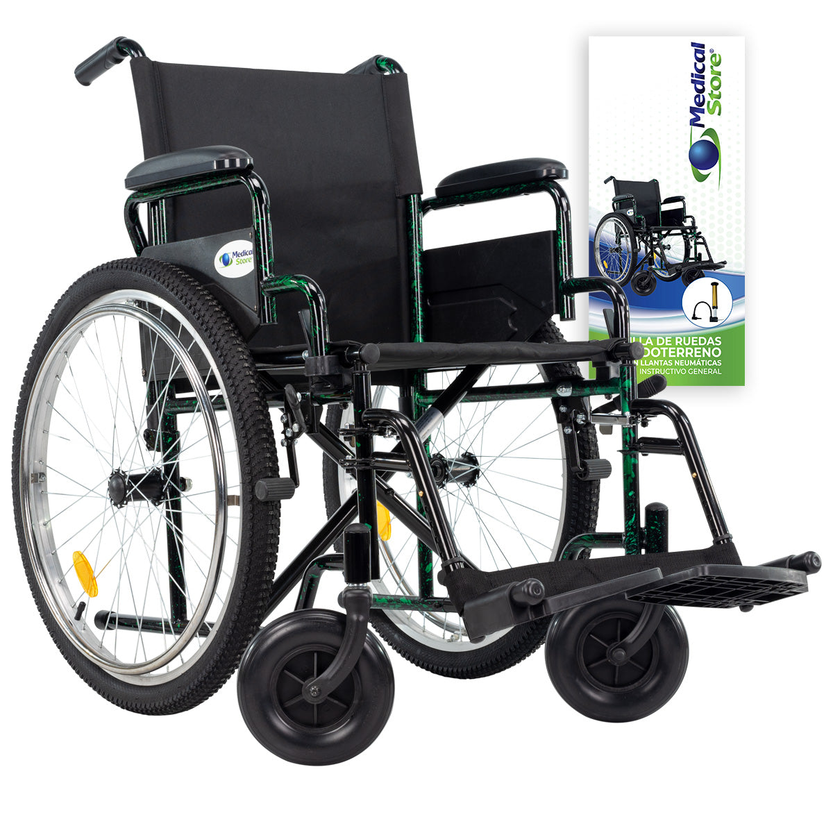 Silla de ruedas manual plegable con descansabrazos abatibles y acojinados, ofreciendo confort y facilidad al sentarse y levantarse.